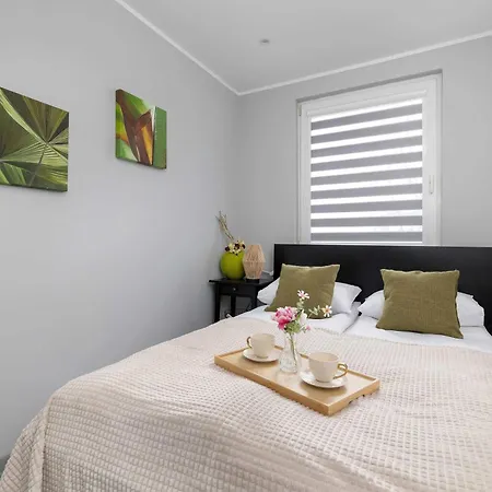 Bright Bardowskiego In Perfect For Remote Work By Renters * كاتوفيتسه