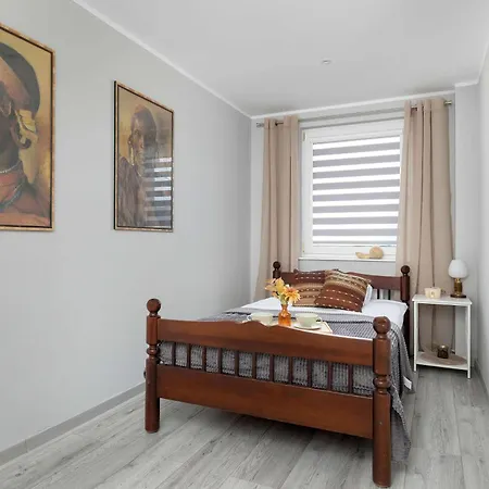 Bright Bardowskiego In Perfect For Remote Work By Renters *