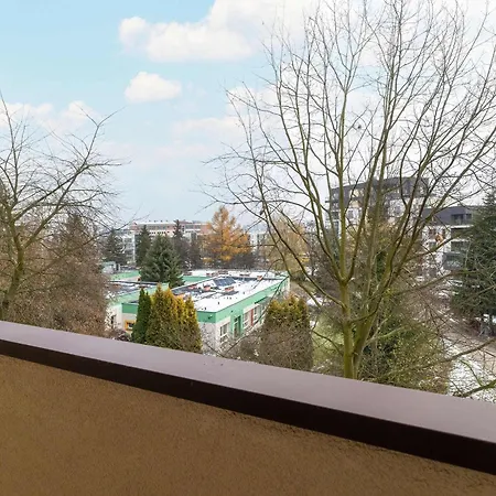 Bright Bardowskiego In Perfect For Remote Work By Renters *